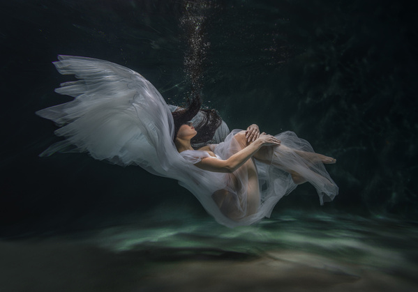 Photograph Liudmila Bogdanova Alice In The Undewaterland on One Eyeland